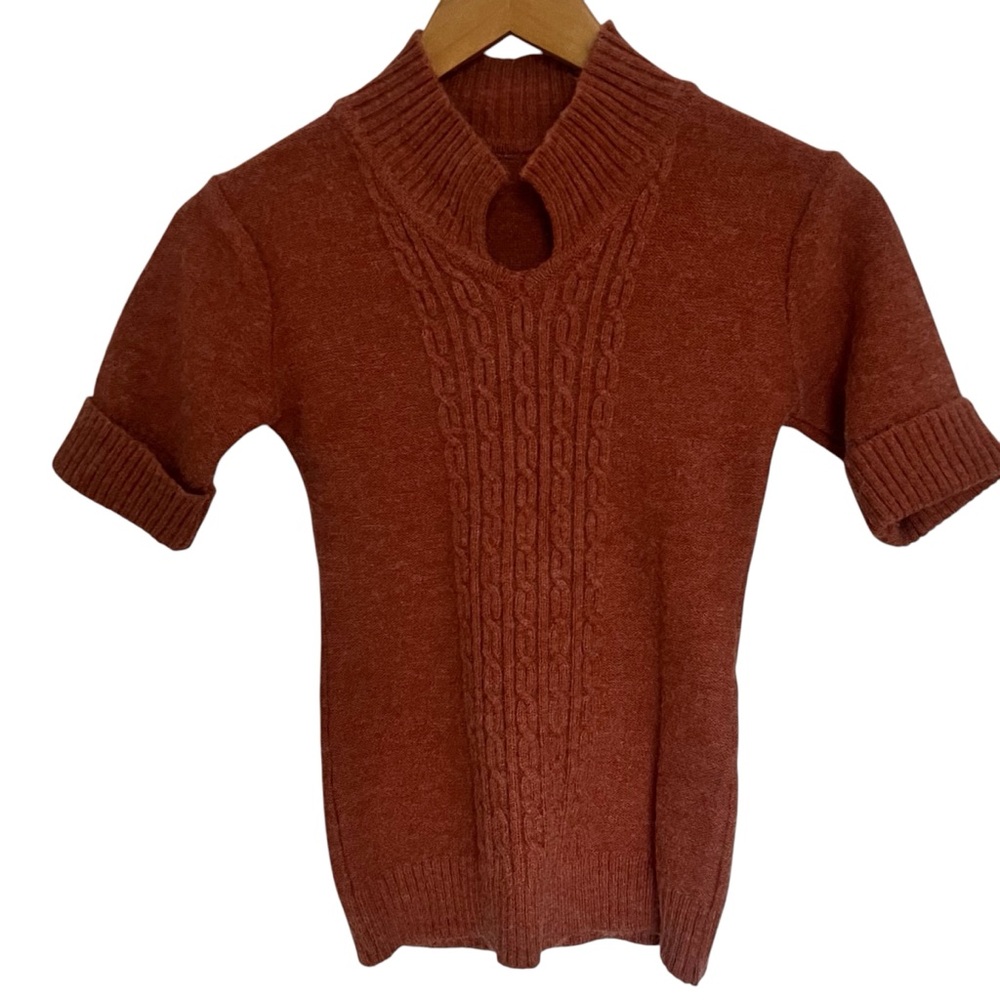 Short Sleeve Orange Turtleneck Cable Knit Pullover Sweater Size XS